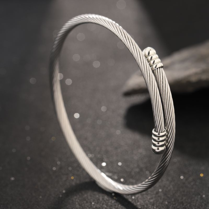Wholesale titanium steel bracelet couple wire spiral head adjustable bracelet
